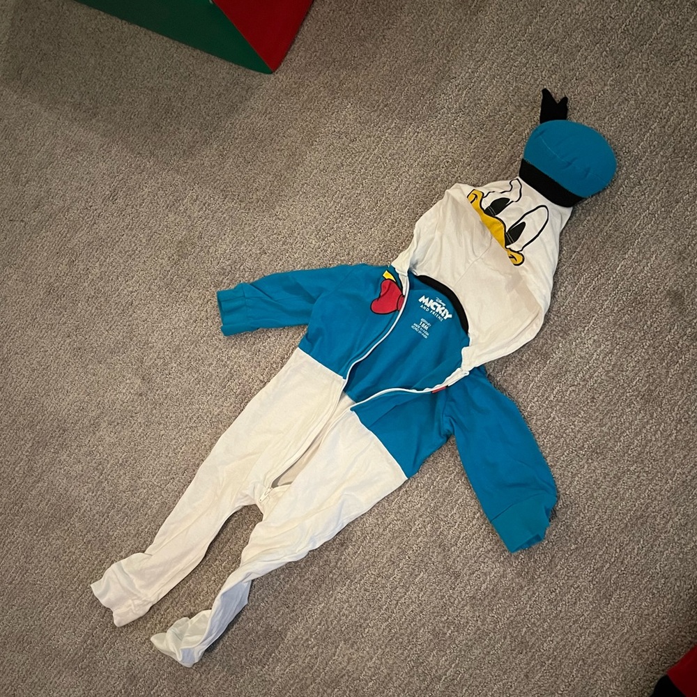 Donald Duck Costume